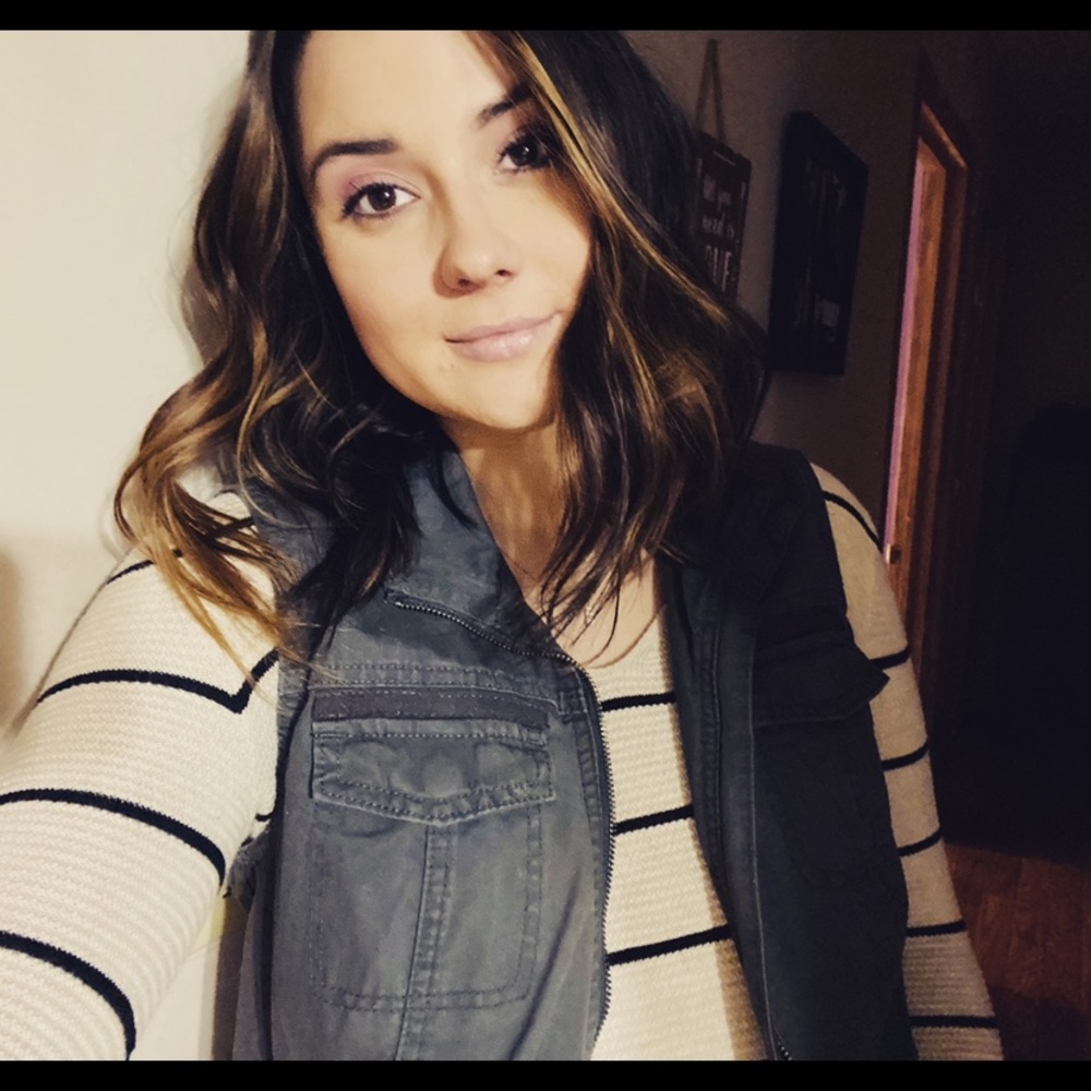 Meet your Posher, Brittany